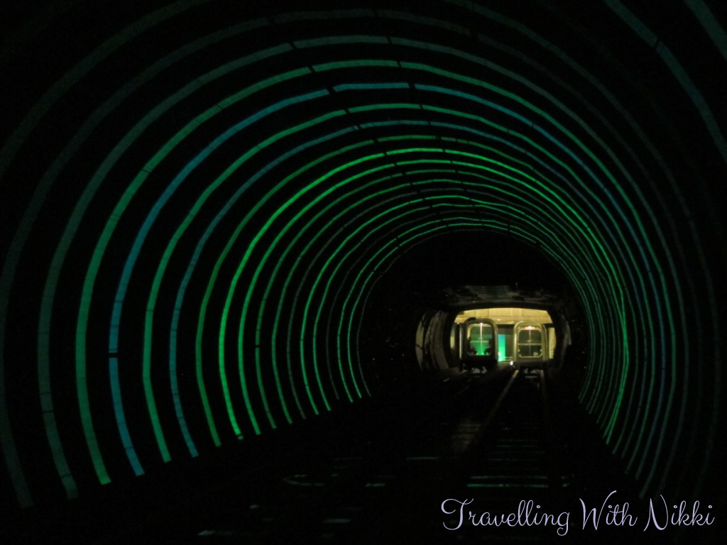 BundSightseeingTunnelShanghai13