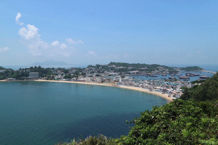 How to Visit Cheung Chau Island in Hong Kong
