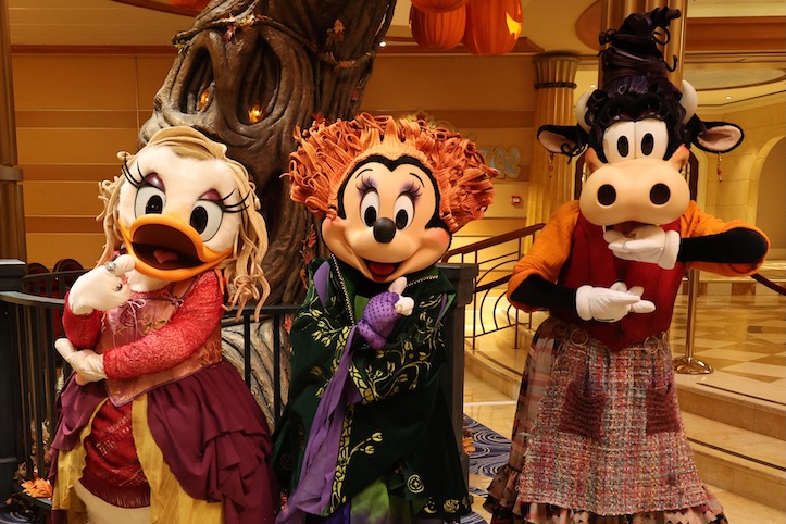 Disney Dream Double Dip Halloween on the High Seas Bahamas Cruise: Day Two – Castaway Cay