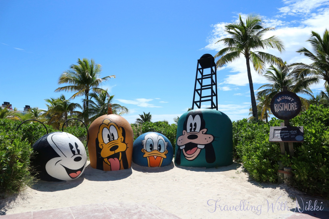 disneydreamhalloweenonthehighseasdaythreecastawaycay33