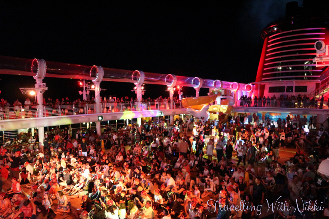 disneydreamhalloweenonthehighseasdaythreecastawaycay62