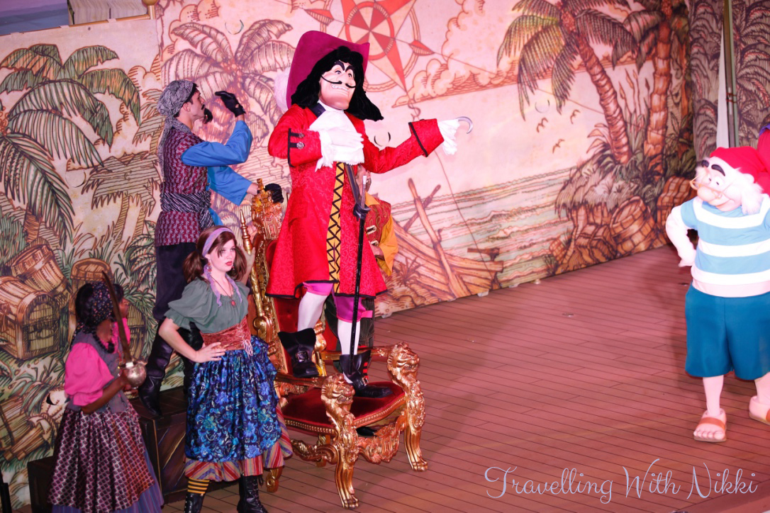 disneydreamhalloweenonthehighseasdaythreecastawaycay70