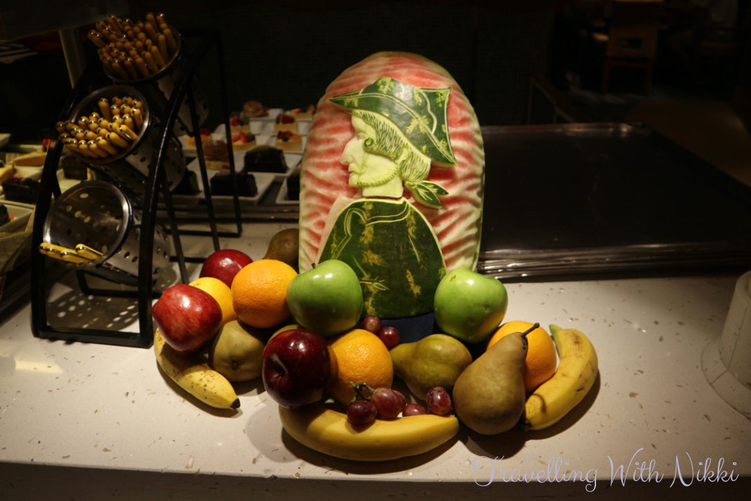 disneydreamhalloweenonthehighseasdaythreecastawaycay80