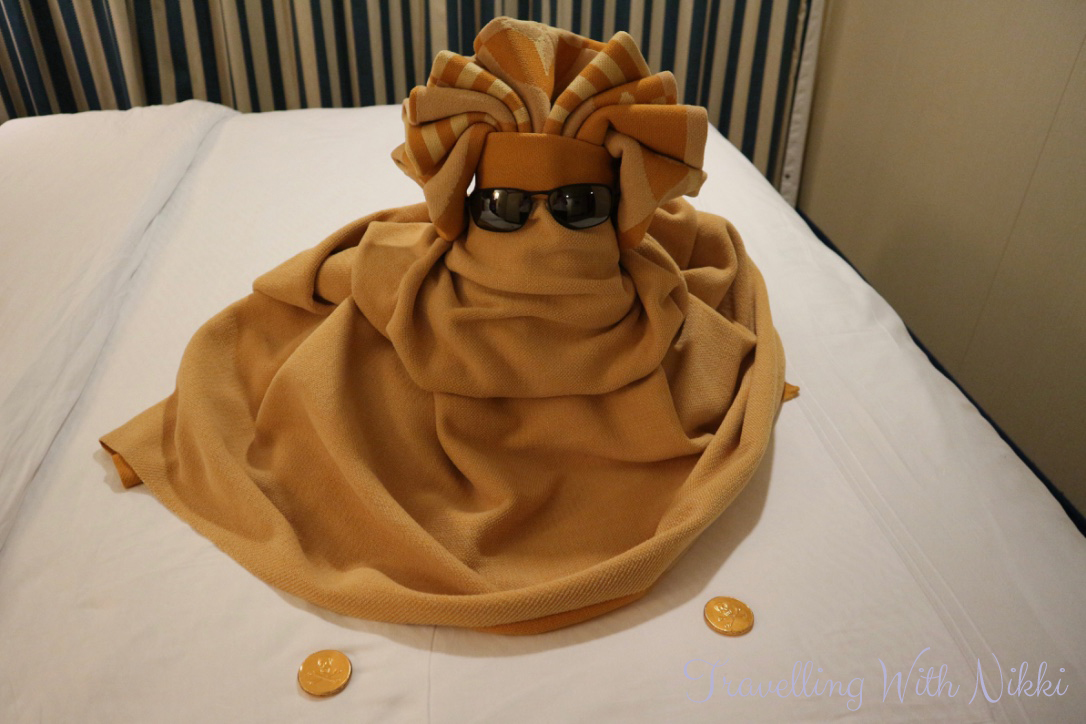 disneydreamhalloweenonthehighseasdaythreecastawaycay81