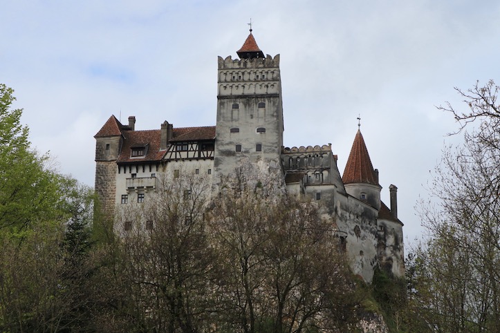 How to Visit Dracula’s Castle in Transylvania