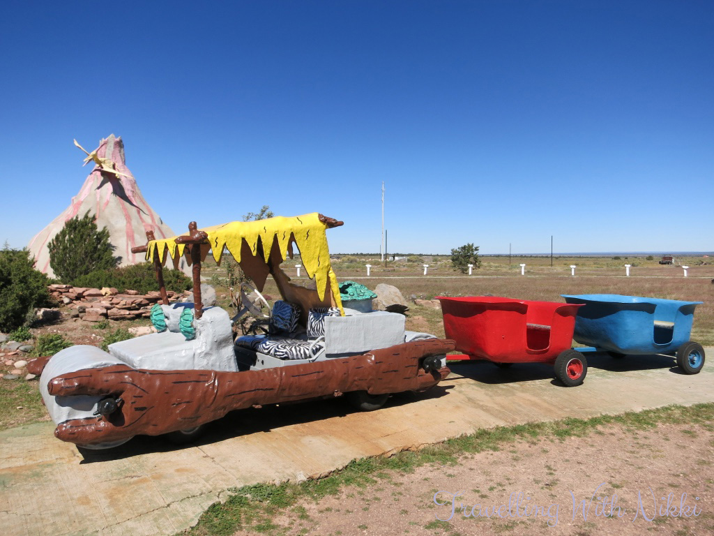 FlintstonesBedrockCityValleArizona27
