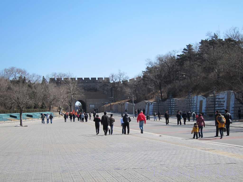 GreatWallChinaBadalingByTrain28