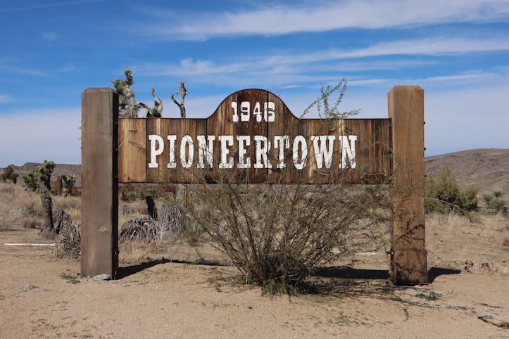 A Guide To Visiting Pioneertown in California